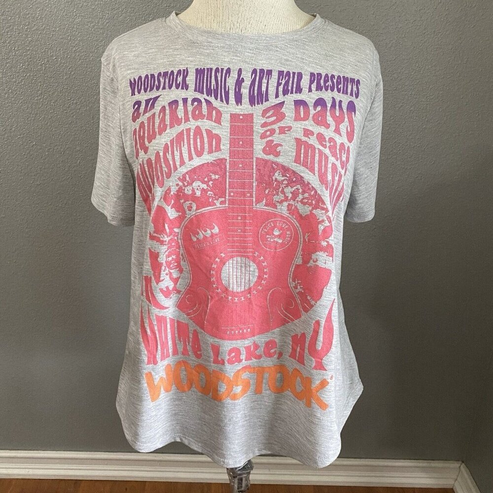 Woodstock New York Festival T-Shirt Women's Juniors Gray Size XXL ( 19‎ )